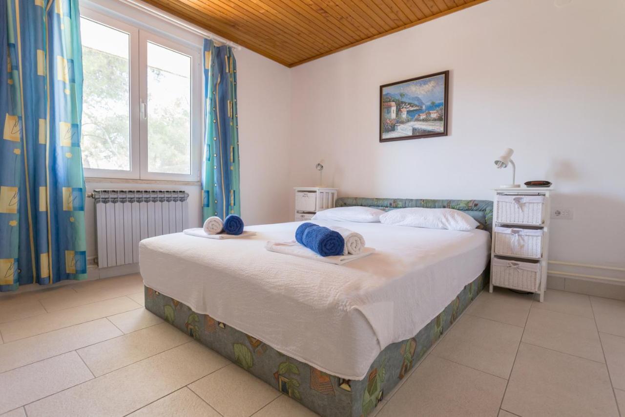 Lussino Accommodation Mali Losinj Exterior photo