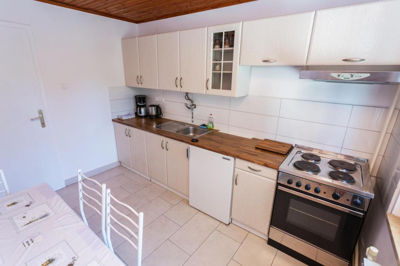 Lussino Accommodation Mali Losinj Exterior photo