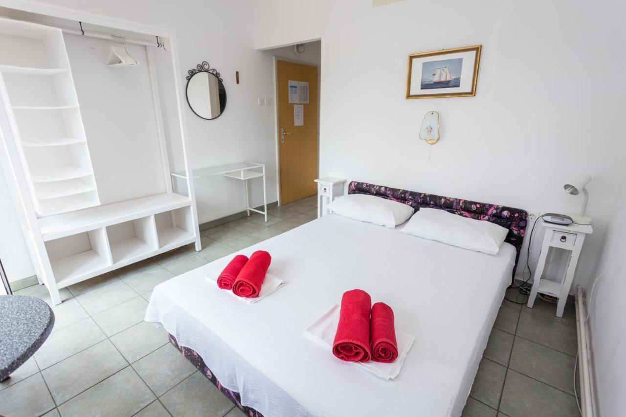 Lussino Accommodation Mali Losinj Exterior photo