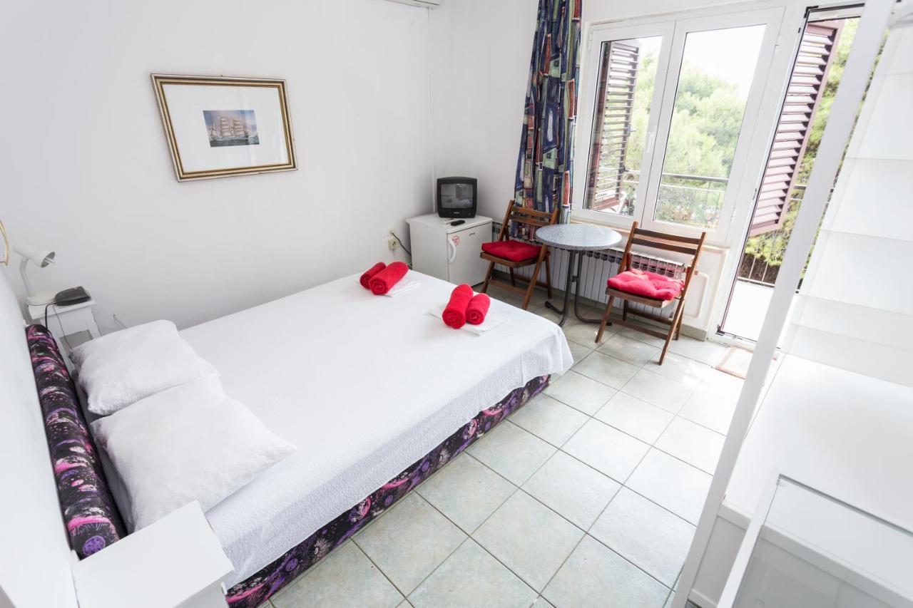 Lussino Accommodation Mali Losinj Exterior photo