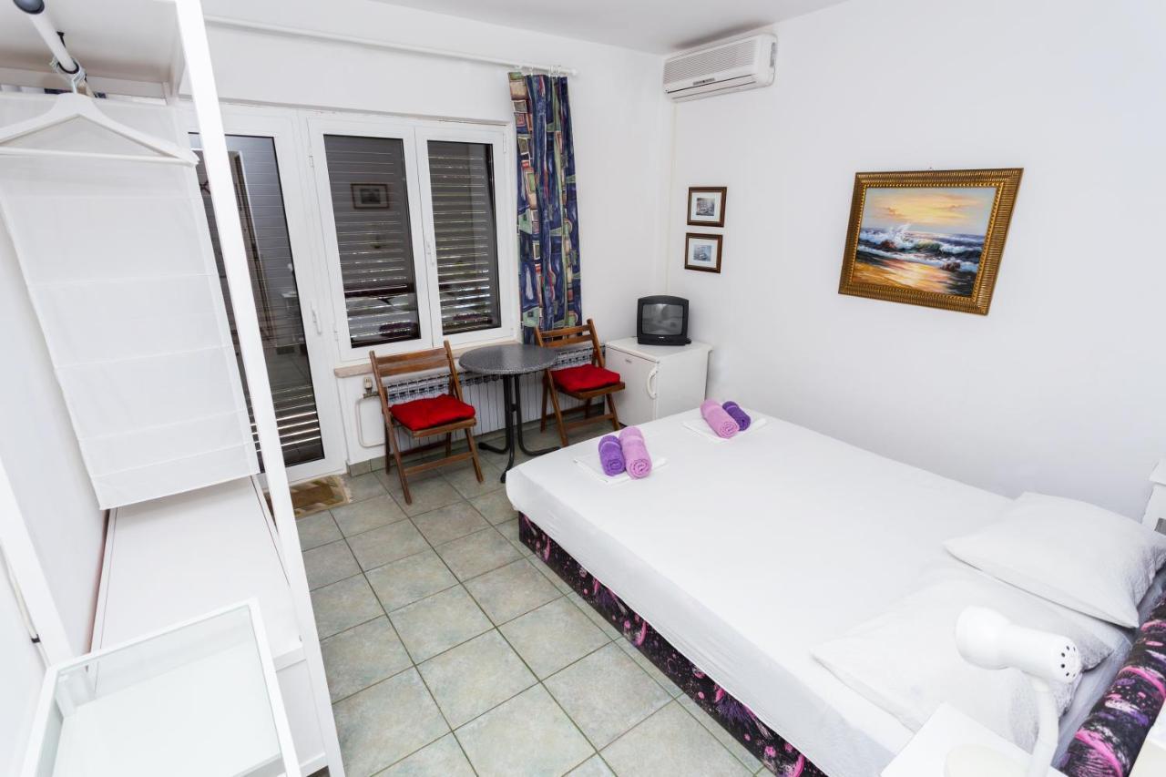 Lussino Accommodation Mali Losinj Exterior photo